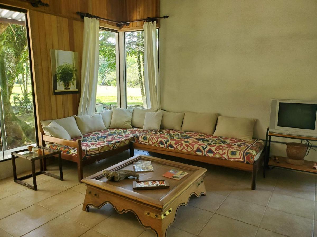 Ecoisa De Chacara - Casa De Vidro, Casa De Campo Морретис Экстерьер фото