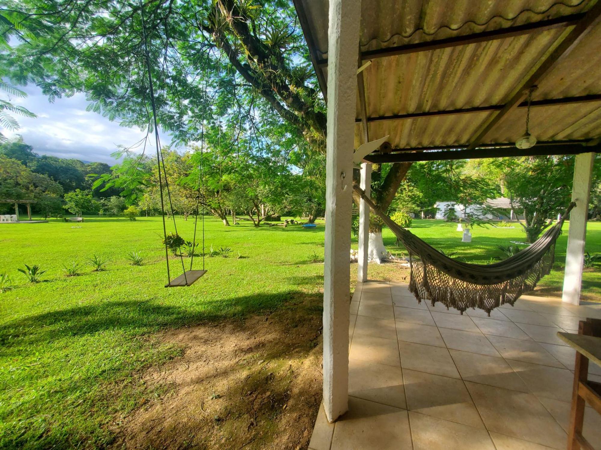 Ecoisa De Chacara - Casa De Vidro, Casa De Campo Морретис Экстерьер фото
