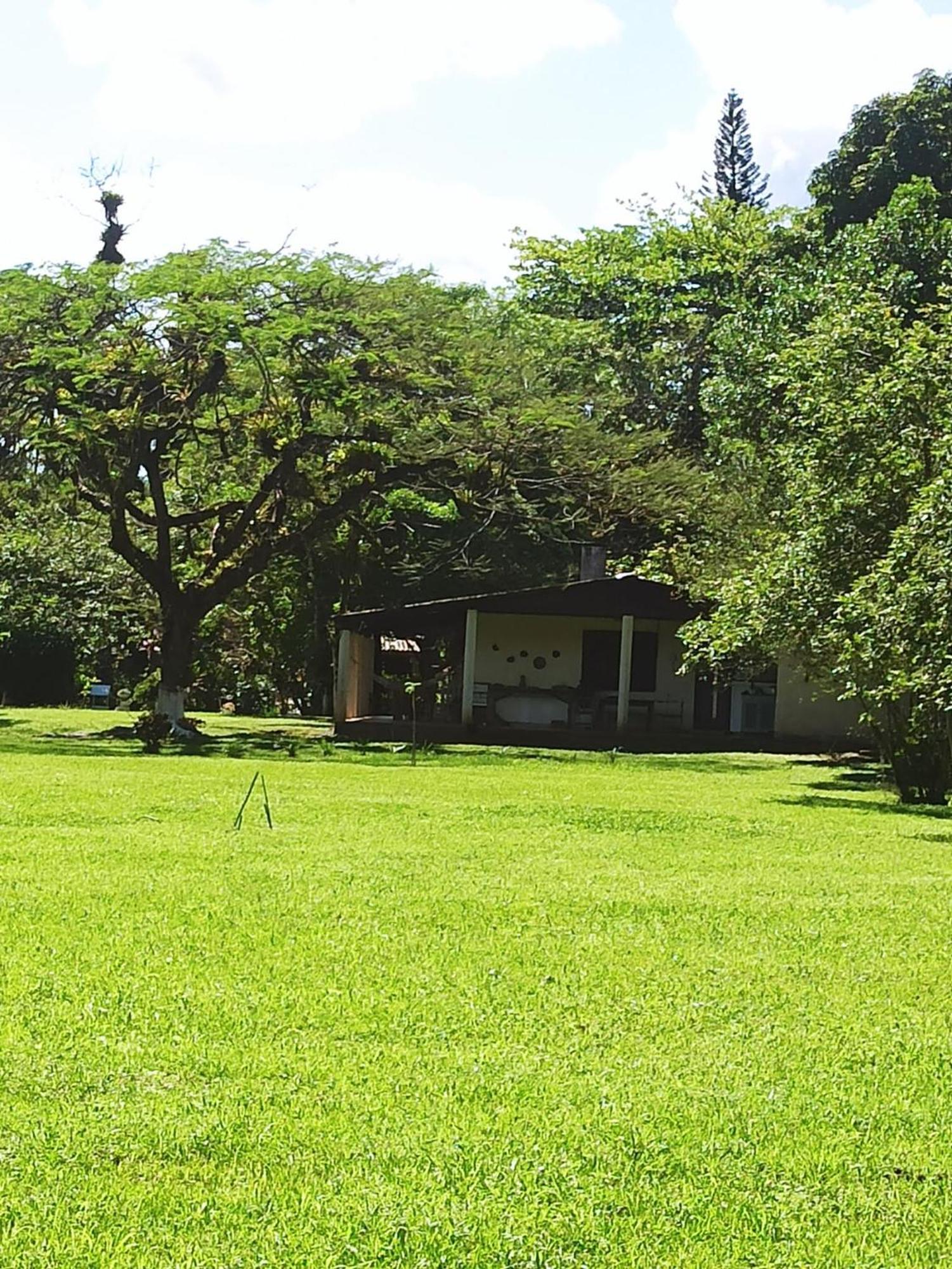 Ecoisa De Chacara - Casa De Vidro, Casa De Campo Морретис Экстерьер фото